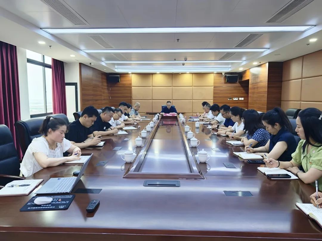 【黨的建設】市國投公司黨委班子成員赴掛鉤支部開展深入貫徹中央八項規定精神學習教育專題黨課